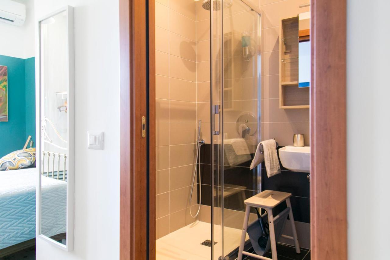 A Casa Di Nina Guest House 那不勒斯 外观 照片