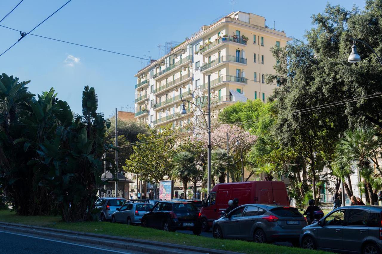 A Casa Di Nina Guest House 那不勒斯 外观 照片